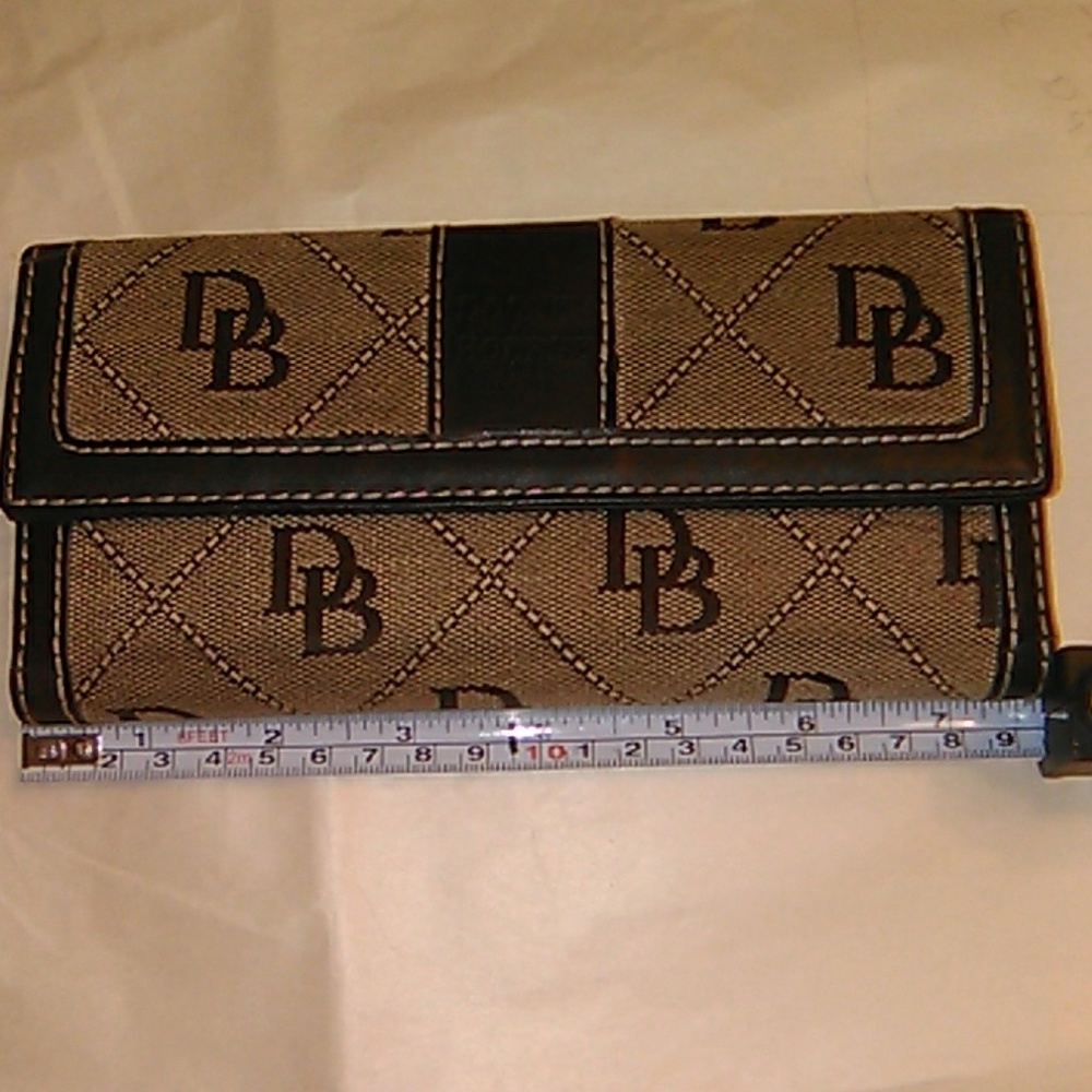Dooney & Bourke Jacquard & Leather Wallet